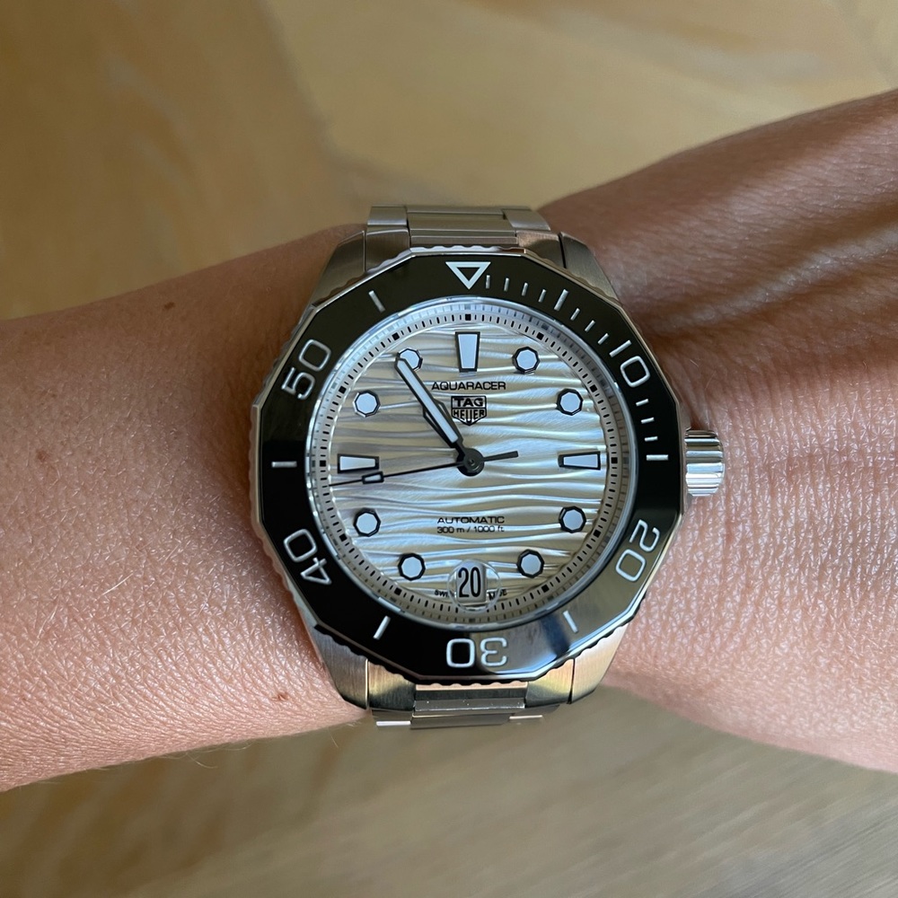 TAG HEUER AQUARACER PROFESSIONAL 300
Automatic watch, 36 mm, Steel